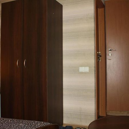 Комната Гостиничного Типа, Алчевских 24 Kharkiv Eksteriør bilde